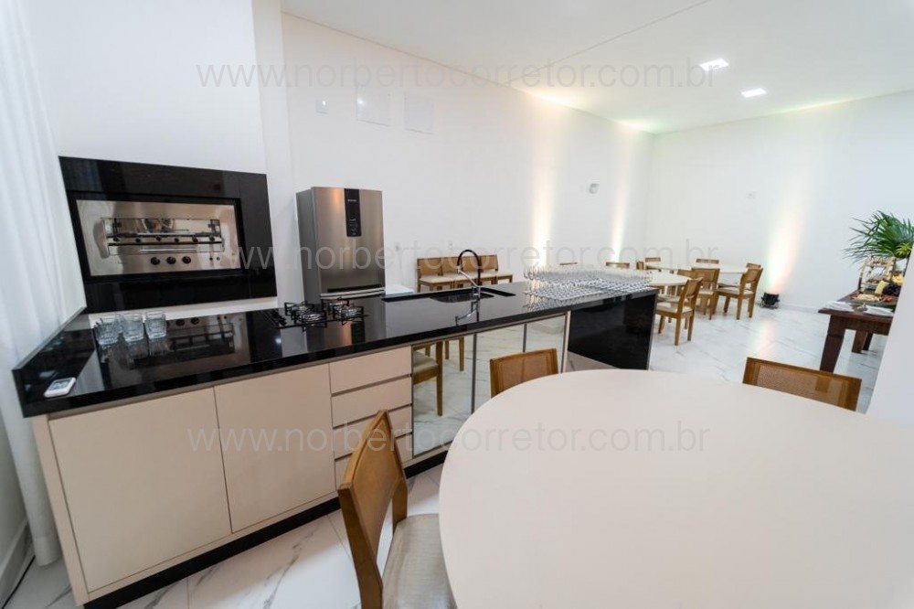 Apartamento 2 dormitrios semi mobiliado 