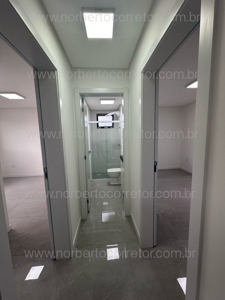 Aluguel anual Apartamento 2 dormit�rios 1 � Su�te