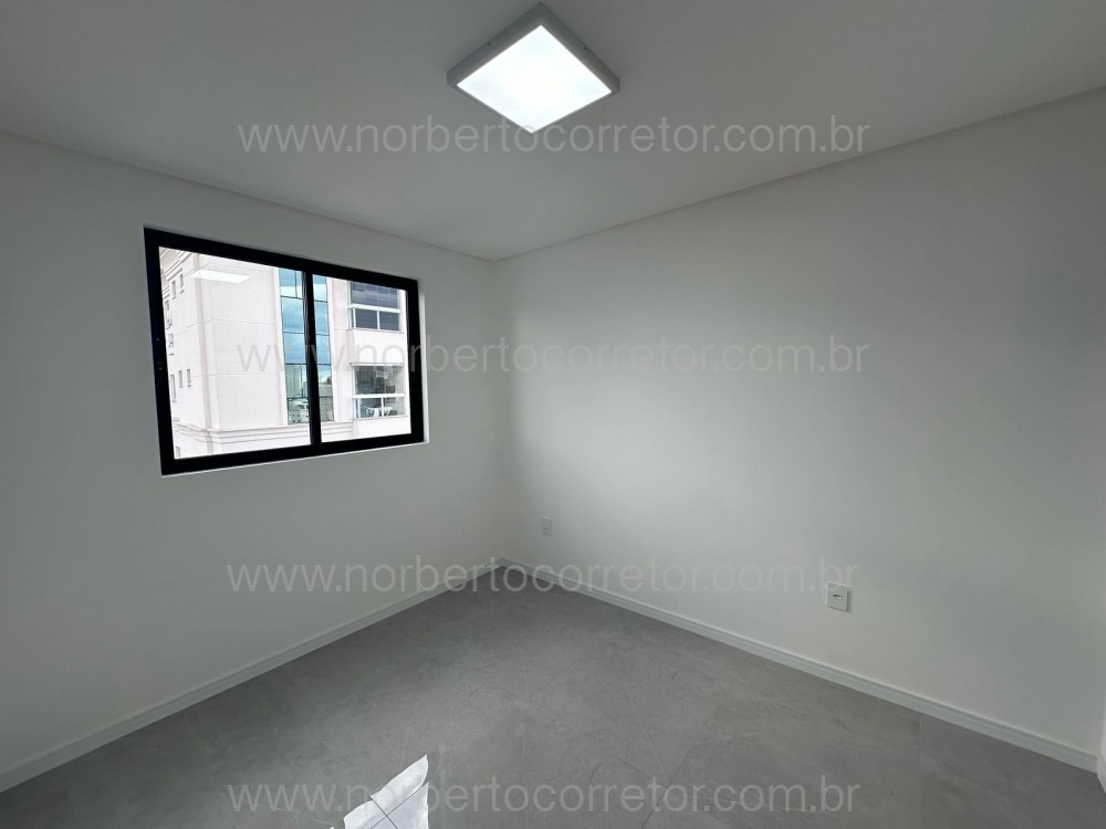 Aluguel anual Apartamento 2 dormit�rios 1 � Su�te