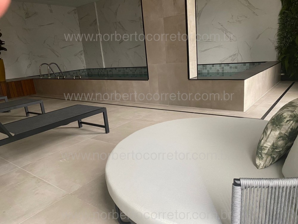 APARTAMENTO 02 SUTES EM MEIA PRAIA - ITAPEMA 