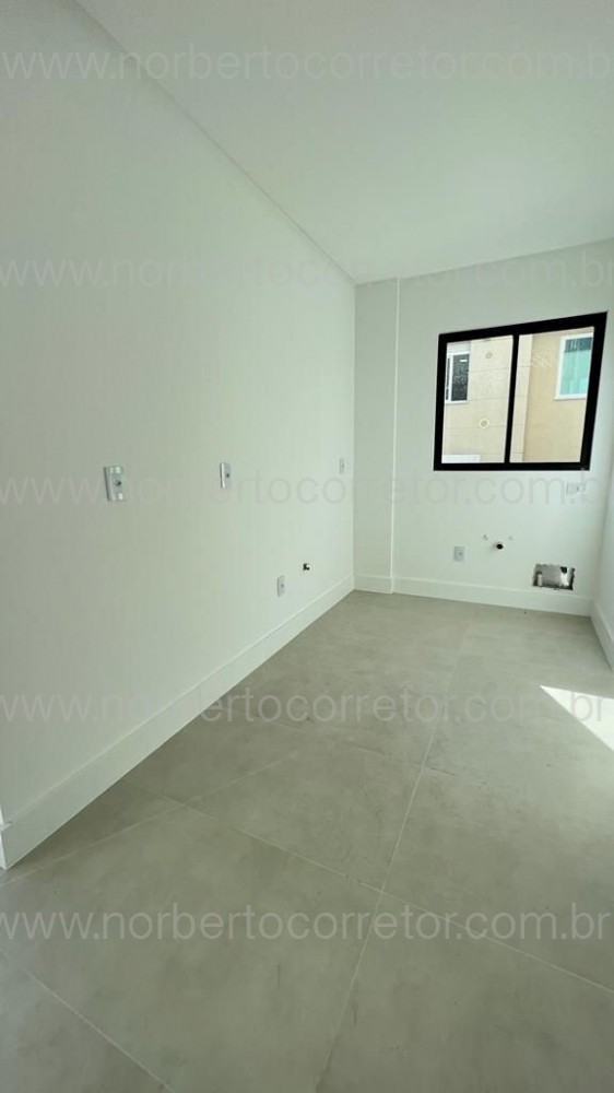 APARTAMENTO 02 SUTES EM MEIA PRAIA - ITAPEMA 