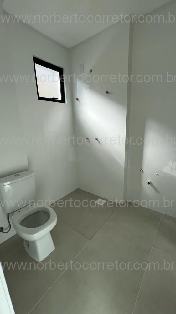 APARTAMENTO 02 SUTES EM MEIA PRAIA - ITAPEMA 