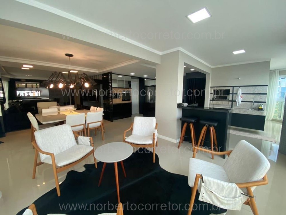 APARTAMENTO FRENTE AVENIDA 04 SUTES EM ITAPEMA