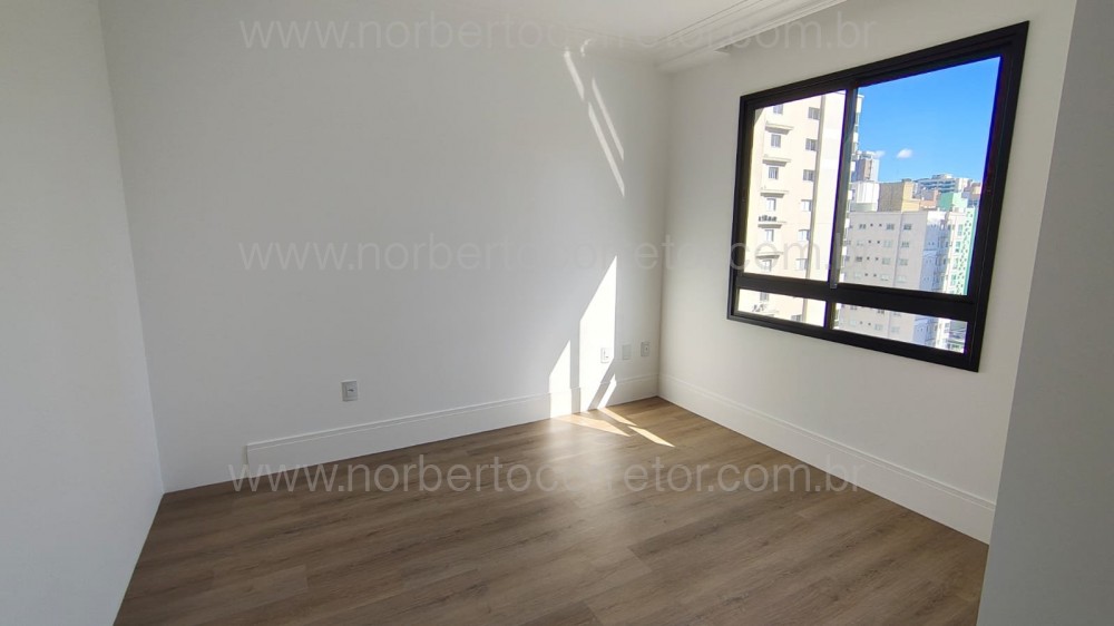 Apartamento 4 sutes, Meia Praia, Itapema SC 