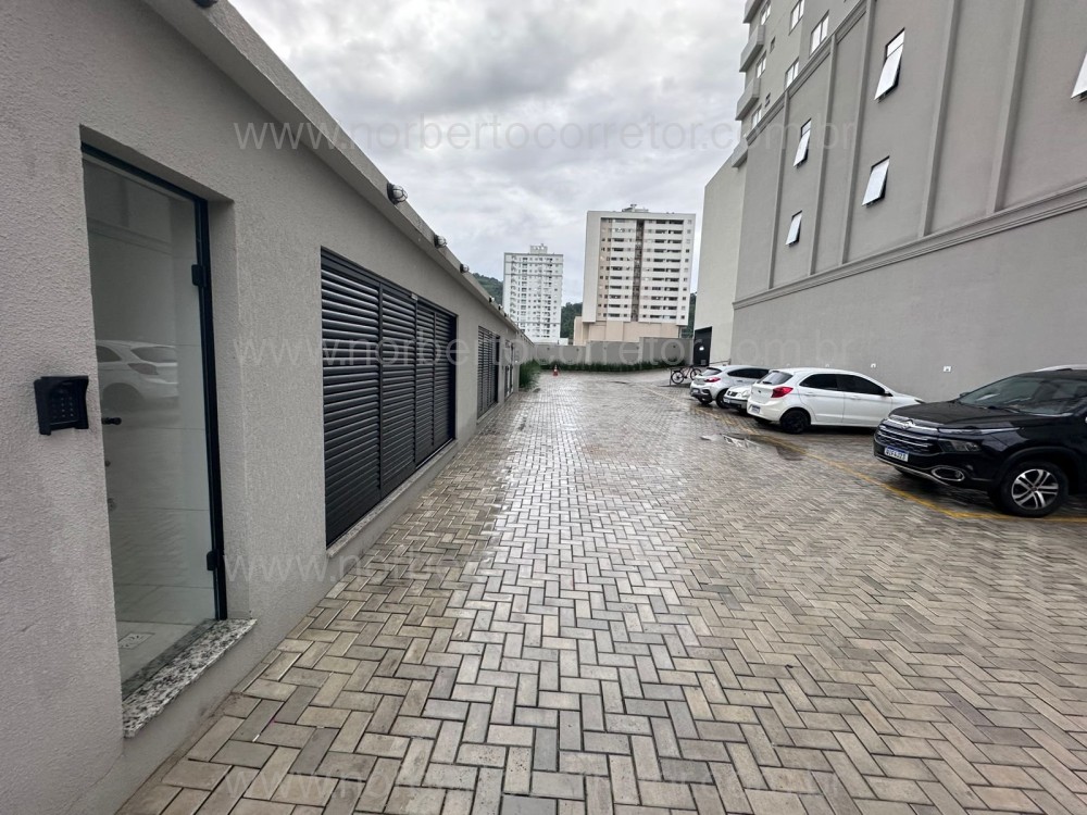 APARTAMENTO 3 DORM. SENDO 1 SUTE ALUGUEL ANUAL