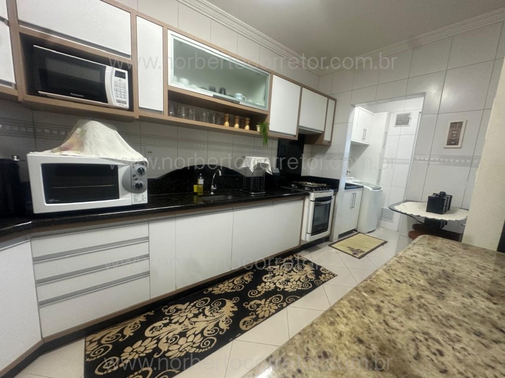 Apartamento 3 dormit�rios, MIOLO DE MEIA PRAIA  SC