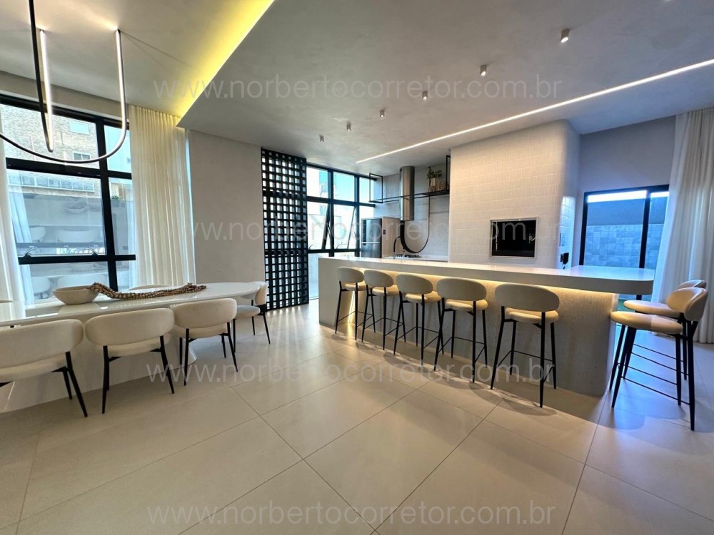 Apartamento 3 sutes, quadra mar Itapema SC