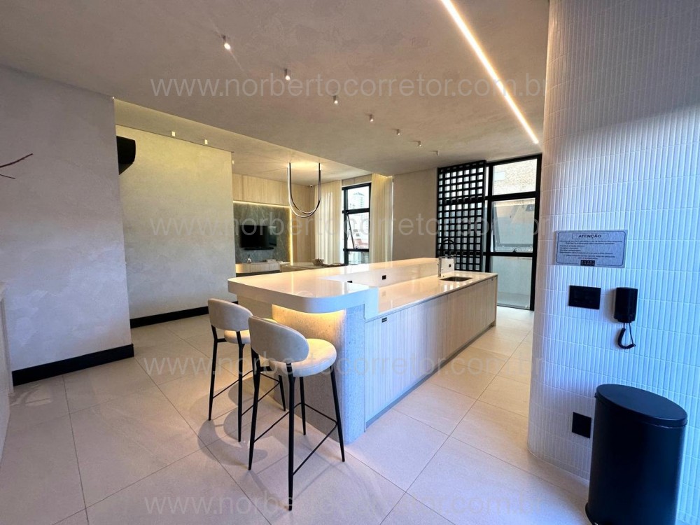 Apartamento 3 sutes, quadra mar Itapema SC