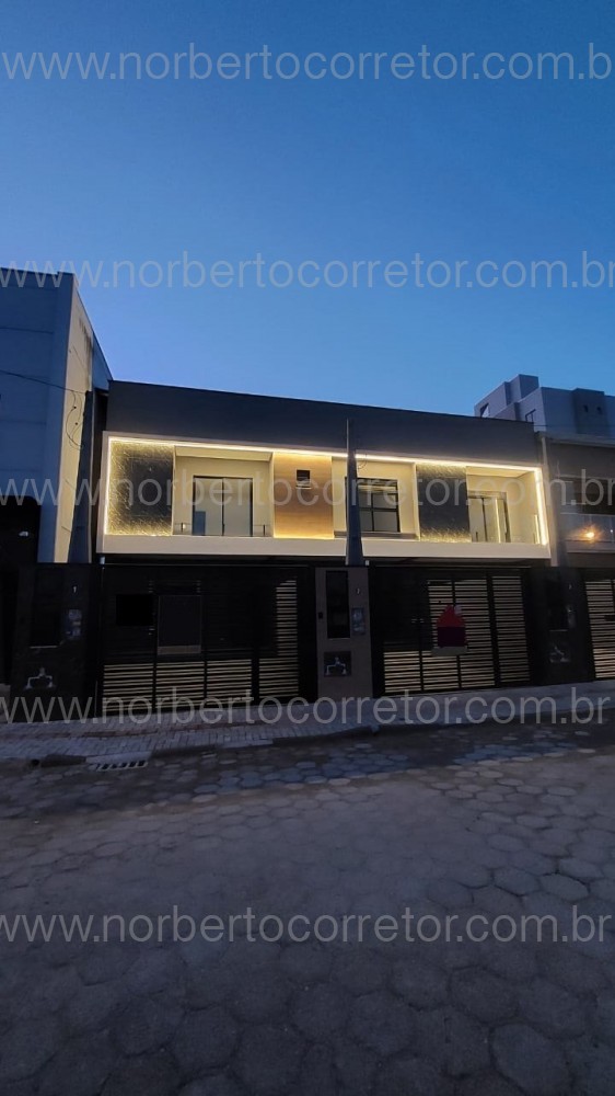 SOBRADO 03 DORMITRIOS EM ITAPEMA SC