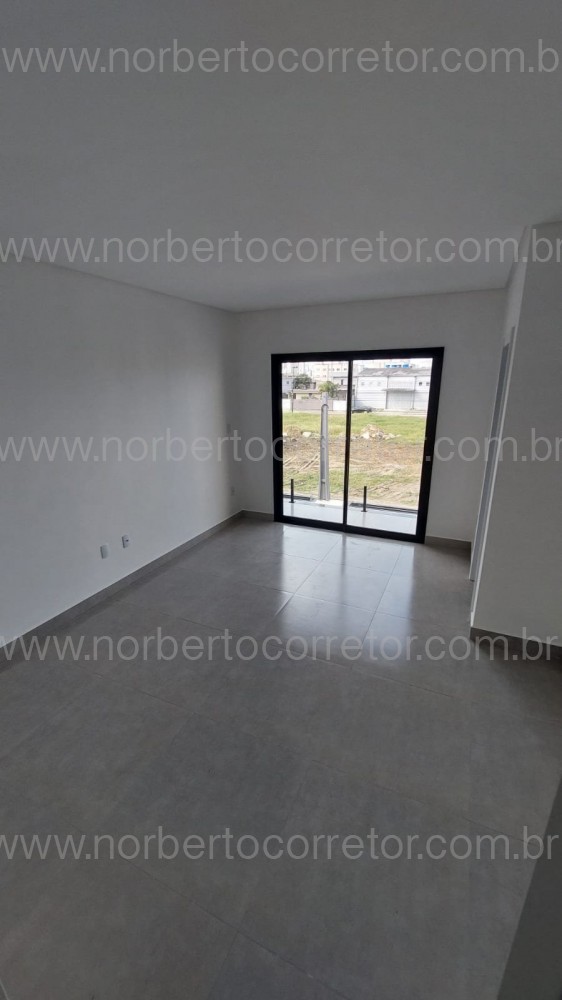 SOBRADO 03 DORMITRIOS EM ITAPEMA SC