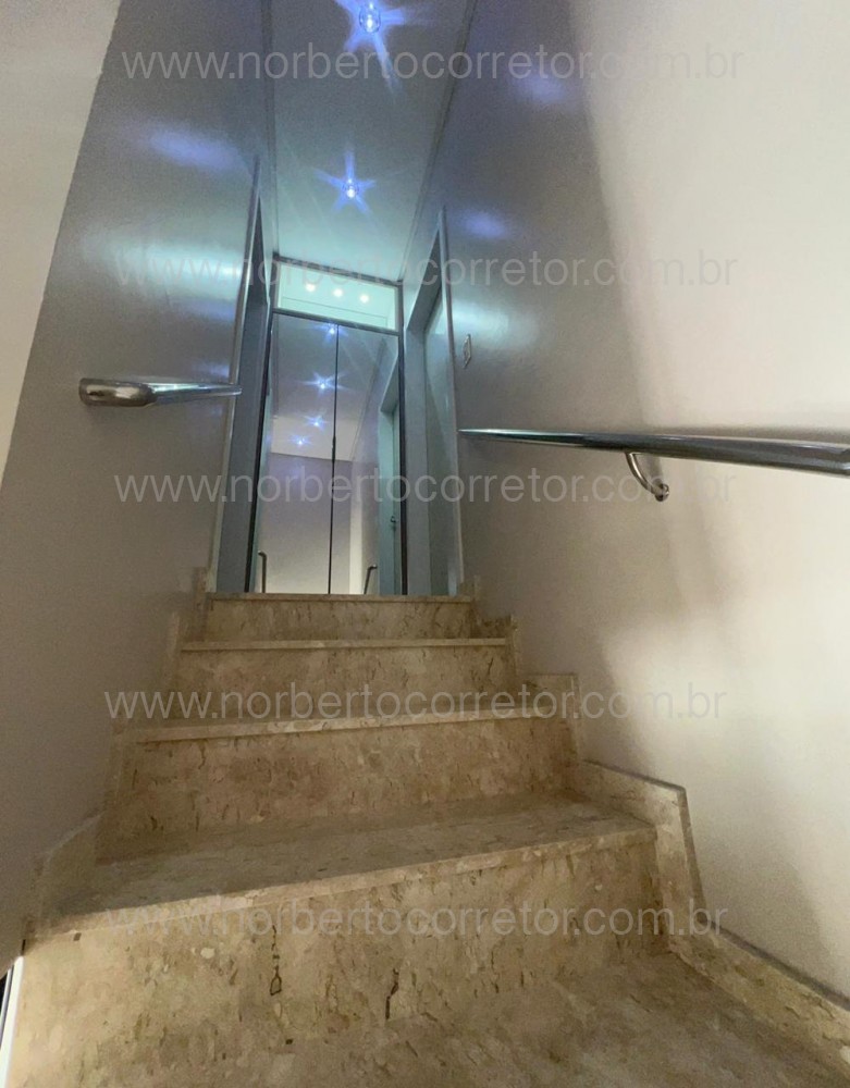 SOBRADO 02 SUTES MOBILIADO A VENDA EM ITAPEMA