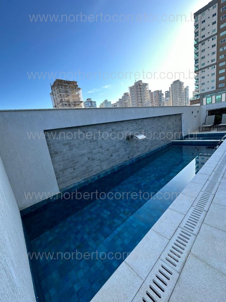 Apartamento 2 sutes Miolo de Meia Praia, Itapema 