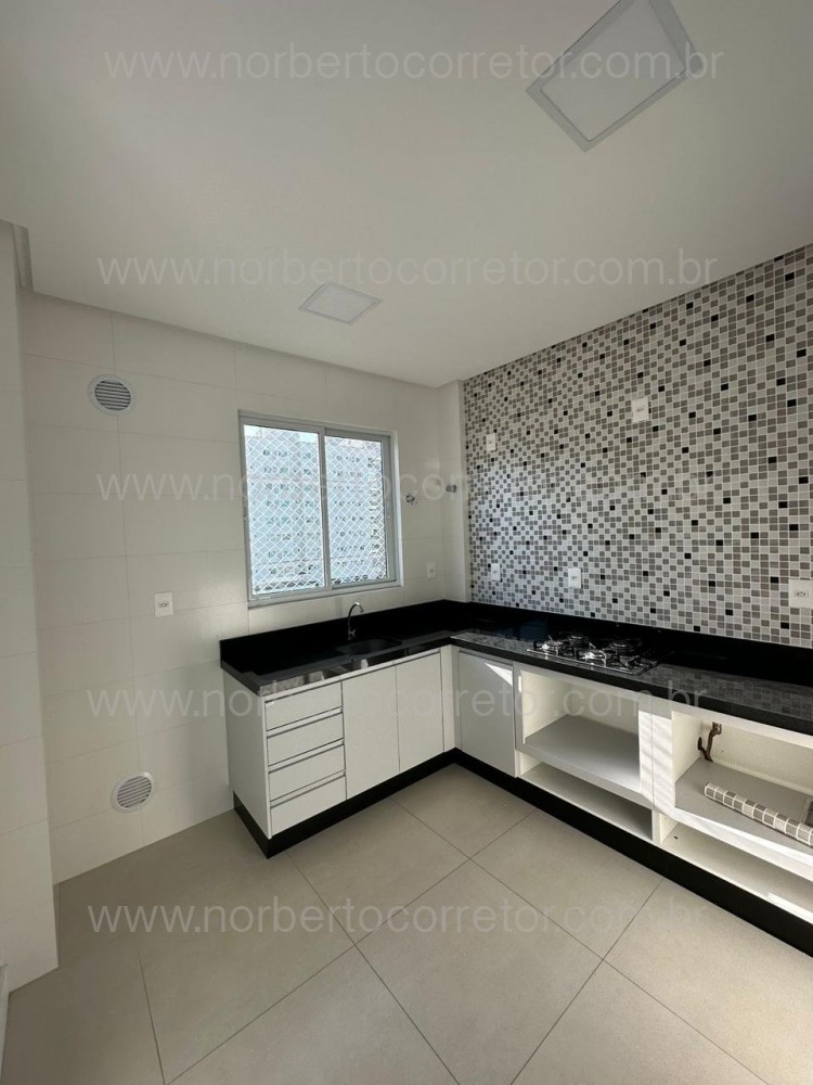 Apartamento 2 sutes Miolo de Meia Praia, Itapema 