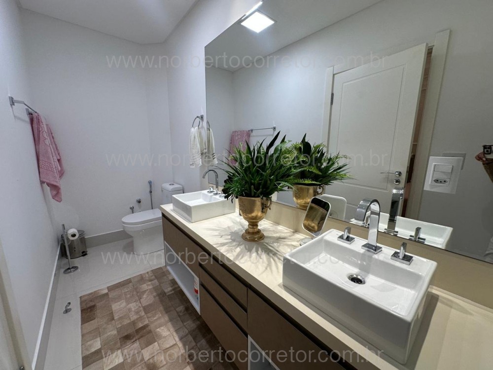 Apartamento 4 sutes, quadra mar, Itapema SC 