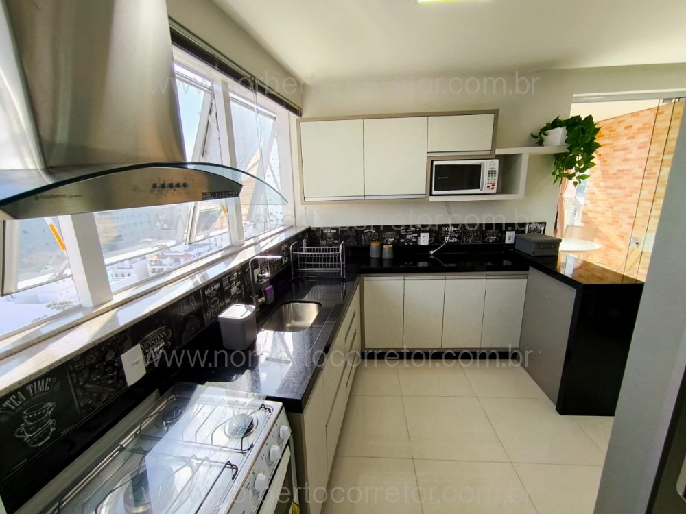 Apartamento 2 sutes , quadra mar, Itapema SC 