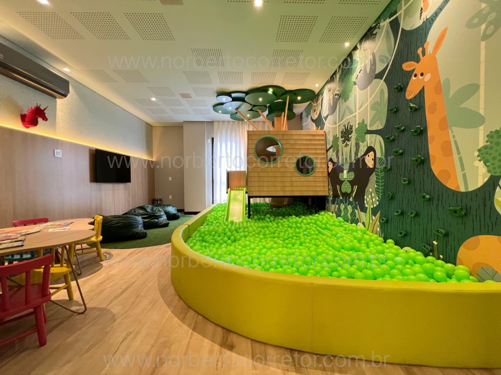 Apartamento 4 sutes, quadra mar, Itapema SC 