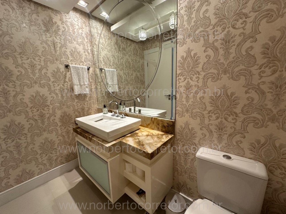 Apartamento mobilado , prximo ao mar , Itapema SC