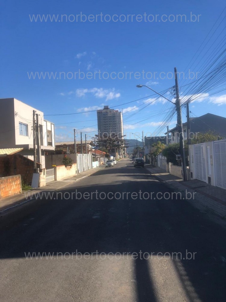 Vendo terreno Bairro Morretes praia de Itapema SC