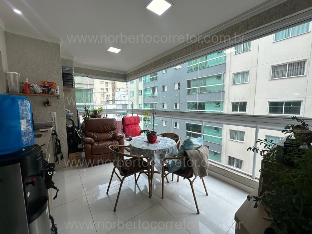Apartamento 3 sutes, Meia Praia, Itapema SC