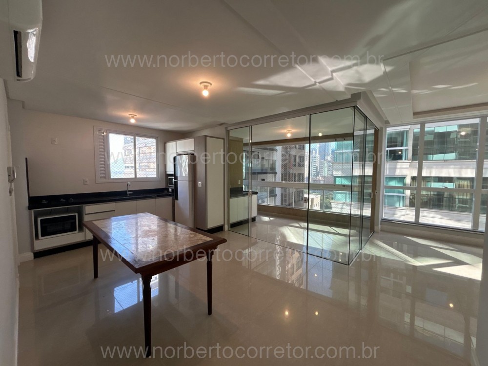 APARTAMENTO A VENDA EM ITAPEMA 03 SUTES E 03 VAGA