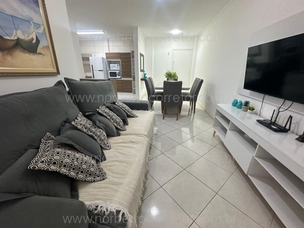 Apartamento 02 Dormit�rios MIOLO DE MEIA PRAIA !