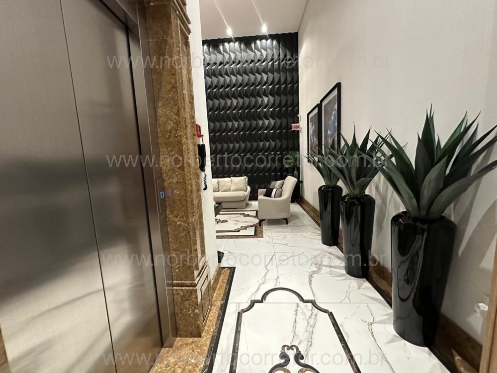 Apartamento 03 sutes em Meia Praia Itapema SC 