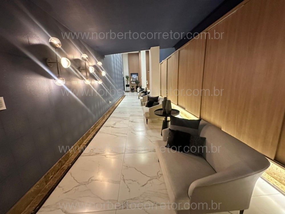 Apartamento 03 sutes em Meia Praia Itapema SC 