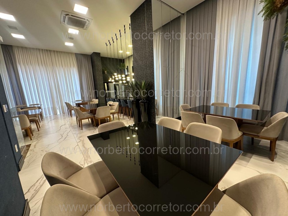 Apartamento 03 sutes em Meia Praia Itapema SC 