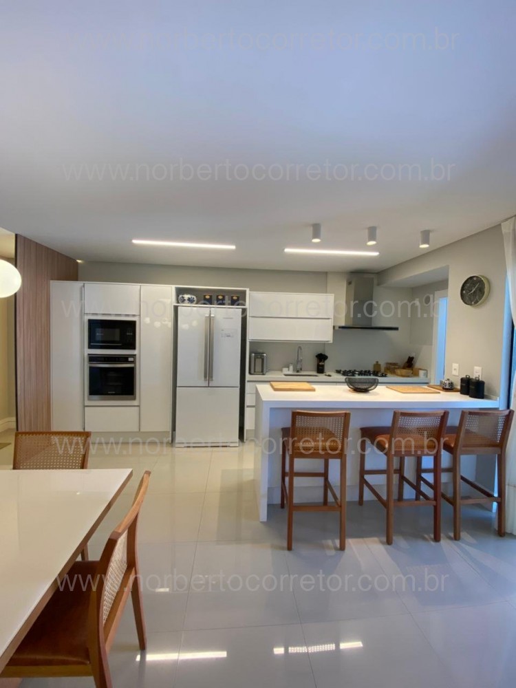 APARTAMENTO 03 SUTES MOBILIADO EM ITAPEMA SC