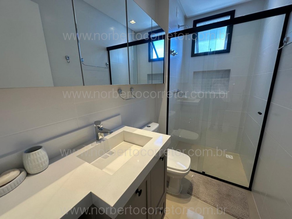 APARTAMENTO 03 SUTES MOBILIADO EM ITAPEMA SC