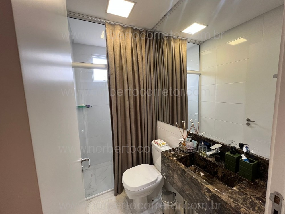 Apartamento 3 dormitrios, Meia Praia, Itapema SC