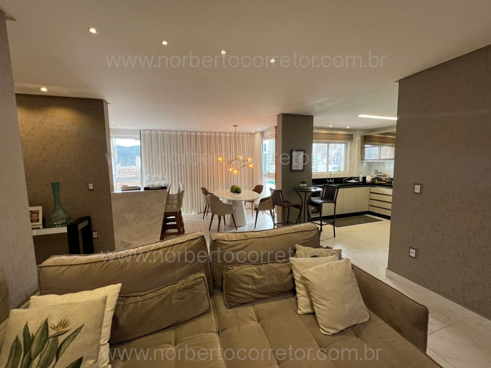 Apartamento 3 dormitrios, Meia Praia, Itapema SC