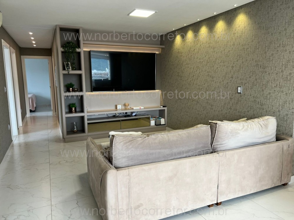 Apartamento 3 dormitrios, Meia Praia, Itapema SC