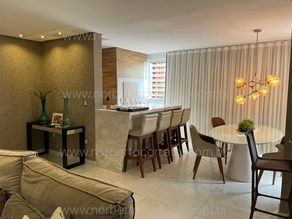 Apartamento 3 dormitrios, Meia Praia, Itapema SC