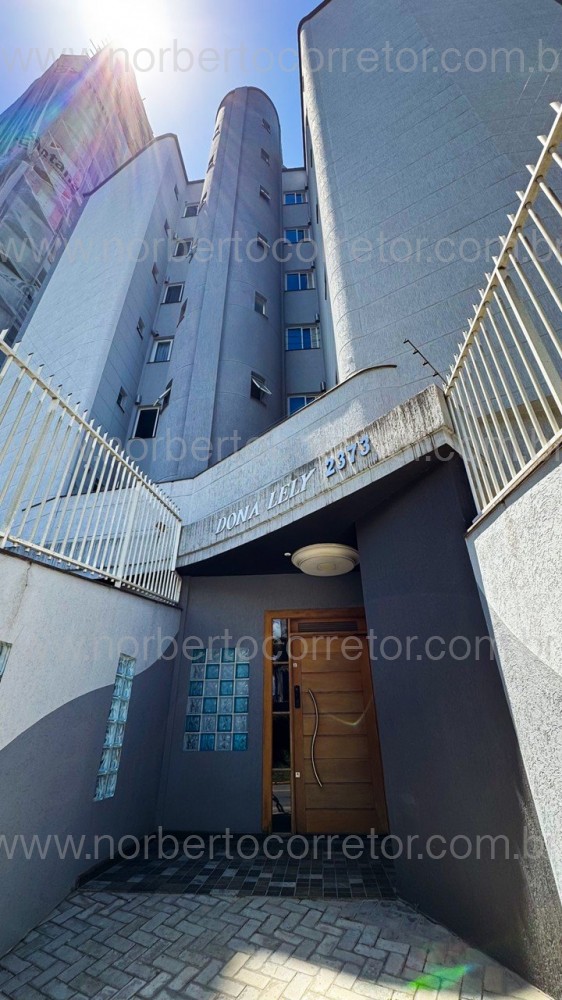 COBERTURA FRENTE MAR MOBILIADA EM ITAPEMA SC