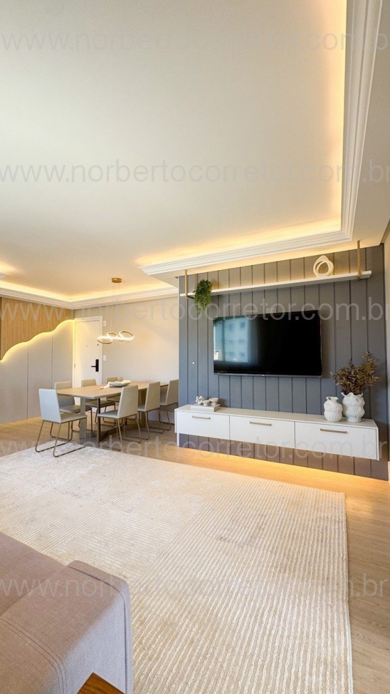 COBERTURA FRENTE MAR MOBILIADA EM ITAPEMA SC