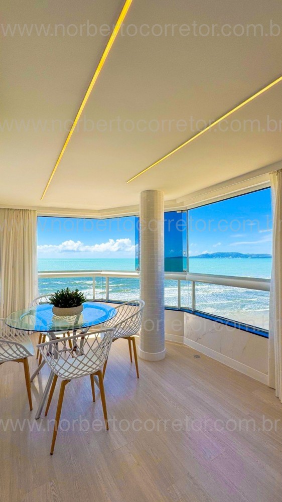 COBERTURA FRENTE MAR MOBILIADA EM ITAPEMA SC