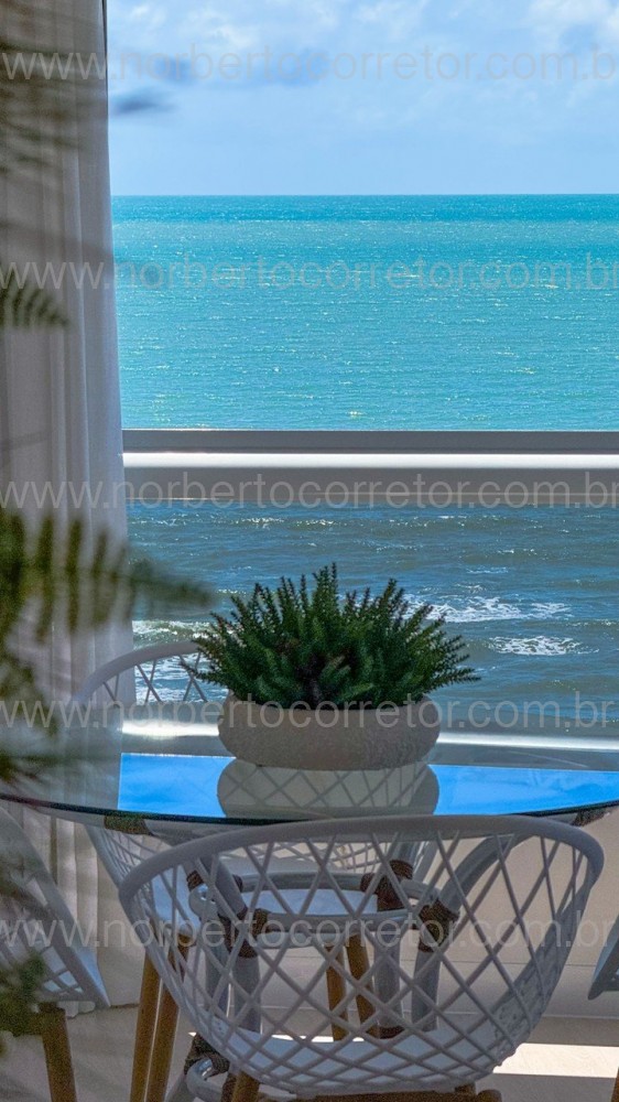 COBERTURA FRENTE MAR MOBILIADA EM ITAPEMA SC