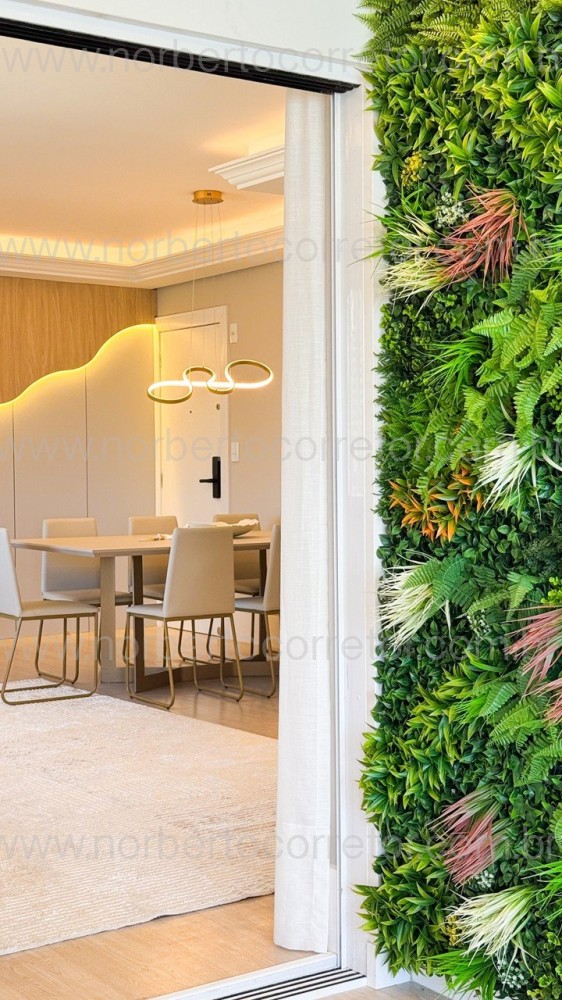 COBERTURA FRENTE MAR MOBILIADA EM ITAPEMA SC