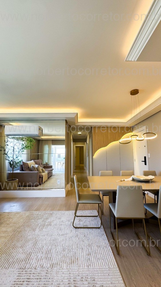 COBERTURA FRENTE MAR MOBILIADA EM ITAPEMA SC