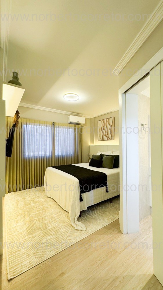 COBERTURA FRENTE MAR MOBILIADA EM ITAPEMA SC