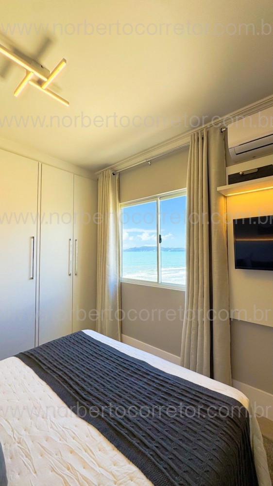 COBERTURA FRENTE MAR MOBILIADA EM ITAPEMA SC