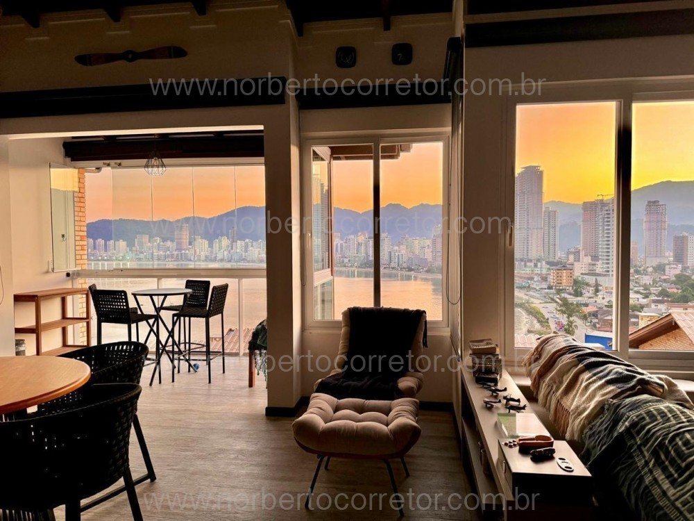 Casa em condomnio, mobiliada ,Itapema SC 