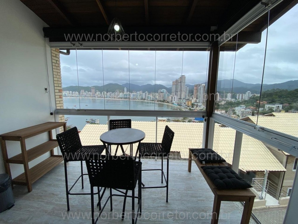 Casa em condomnio, mobiliada ,Itapema SC 