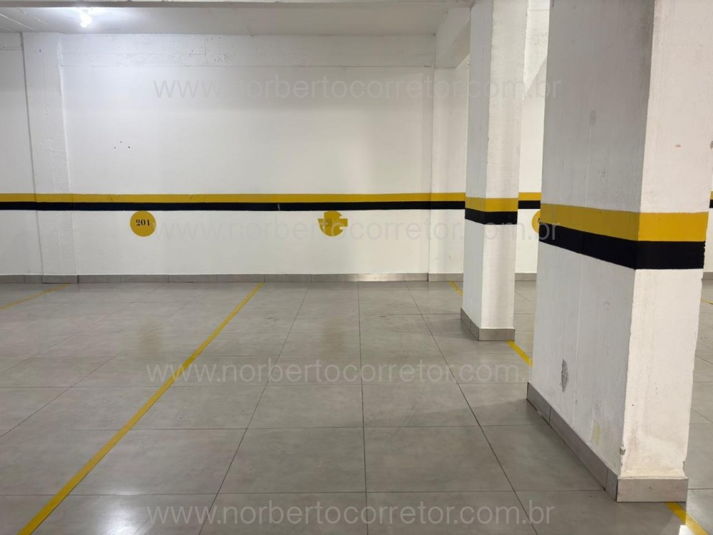 Apartamento 3 dormitrios, Meia Praia, Itapema SC