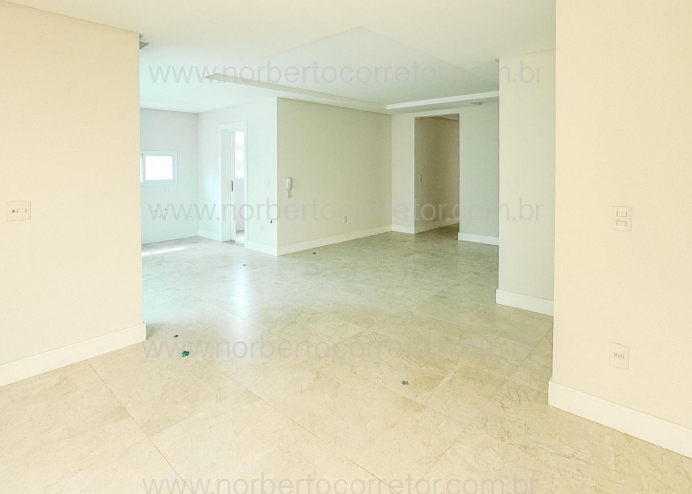ATLANTIS RESIDENCE , 2 QUADRA MAR, ITAPEMA SC 