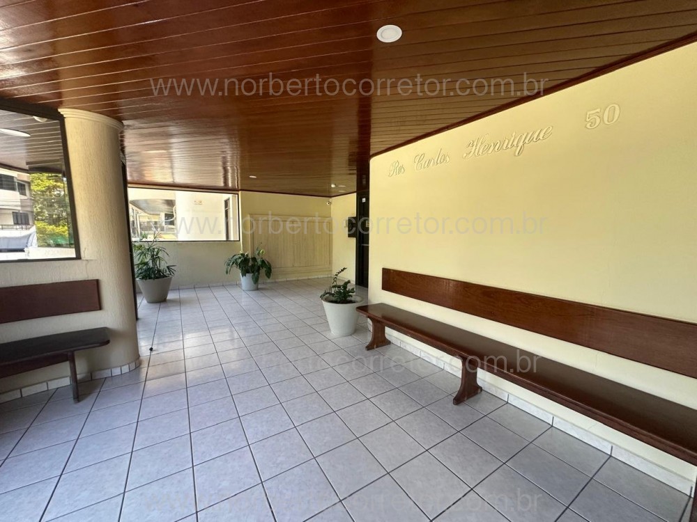 Apartamento 2 dormitrios perto do mar, Itapema SC