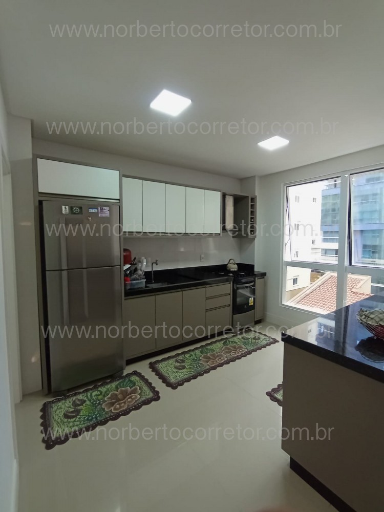 Apartamento 3 sutes, Meia Praia, Itapema SC