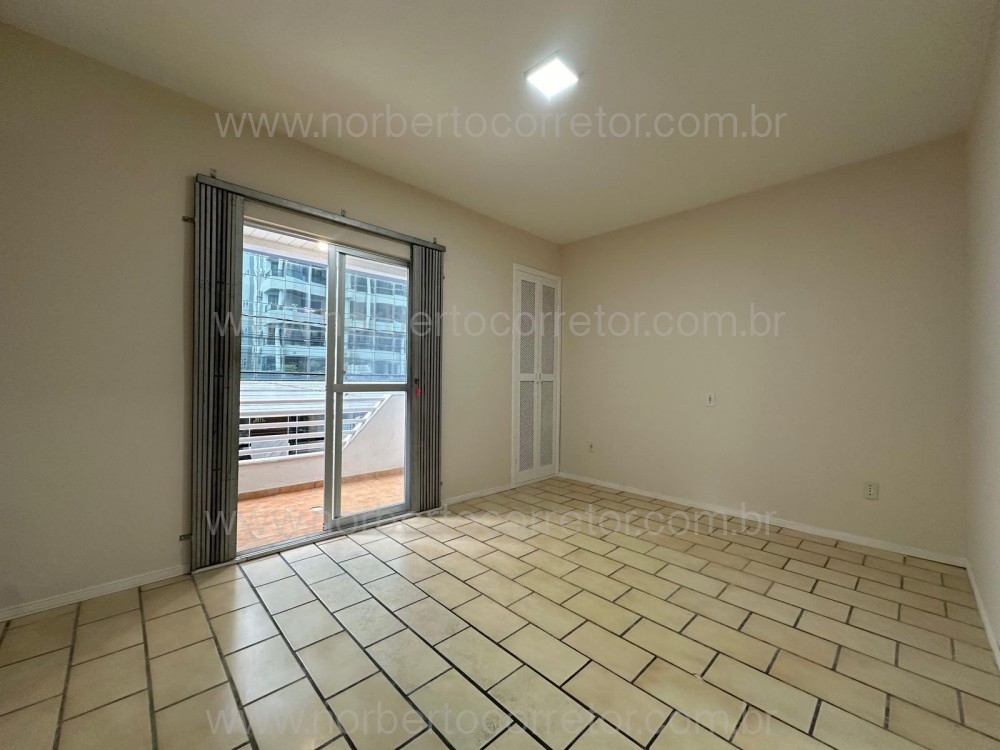 Apartamento 3 dormitrios , Meia Praia, Itapema SC