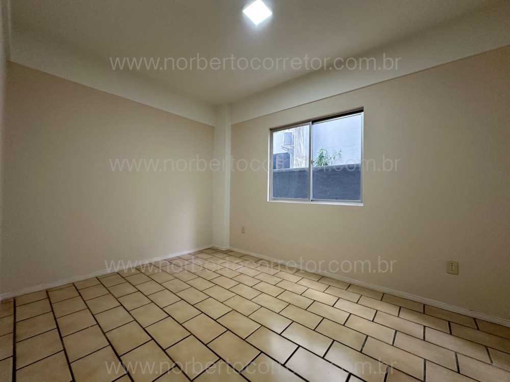 Apartamento 3 dormitrios , Meia Praia, Itapema SC